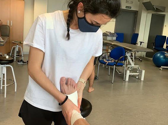 María, la nueva fisioterapeuta que se suma al equipo 3 Tratamos lesiones musculares, ligamentosas, nerviosas o articulares
